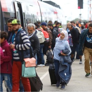 ribuan-pengungsi-suriah-membanjiri-austria